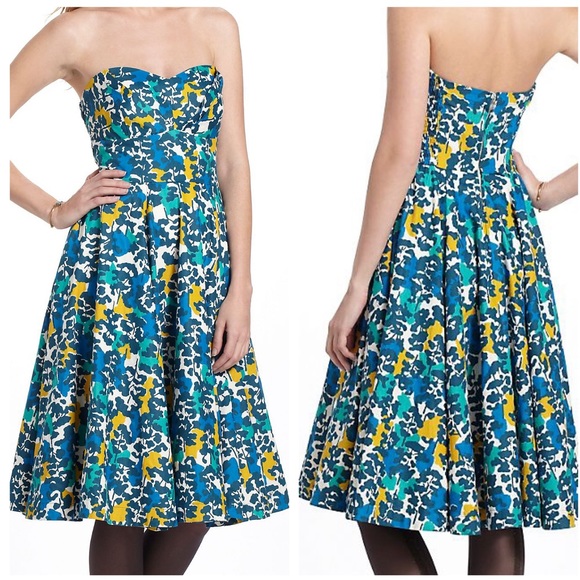 Anthropologie Girls from Savoy Halter Dress - Picture 3 of 16